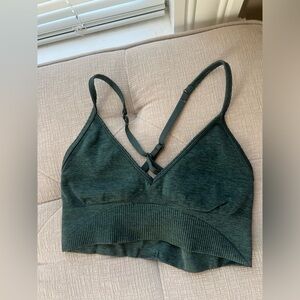 Green lululemon sports bra